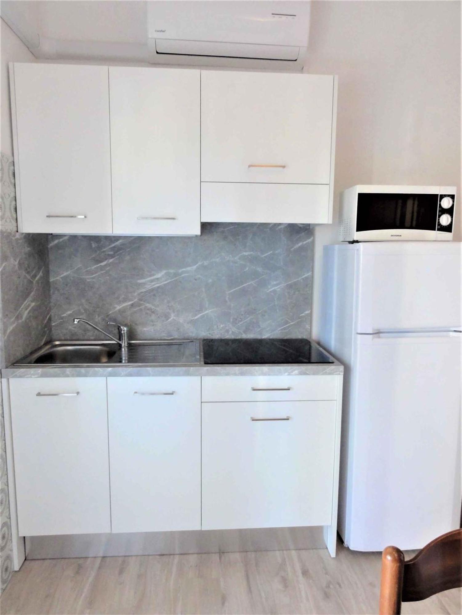 Apartment In 37068